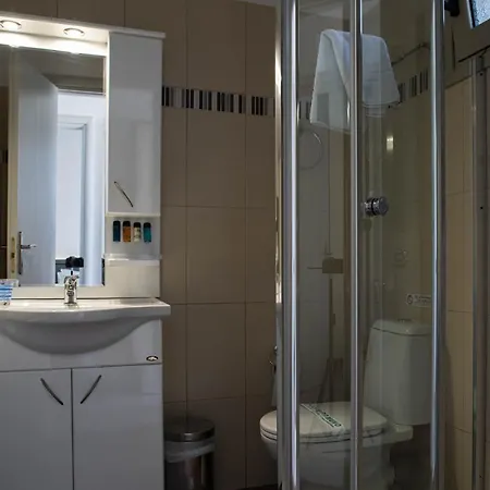 Aparthotel Isola Xylokastro