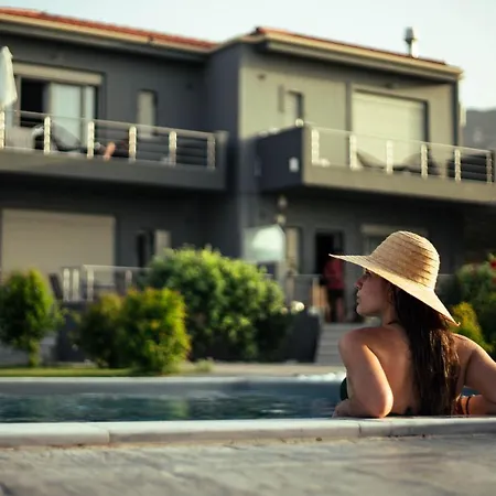 Isola 4*