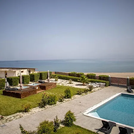 Hotel apartamentowy Isola Xylokastro