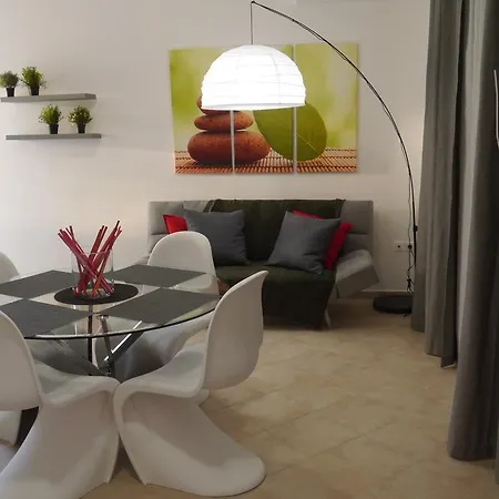 Isola Aparthotel