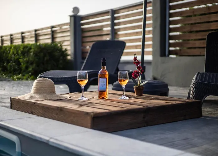 Isola 4* غزيلوكاسترون