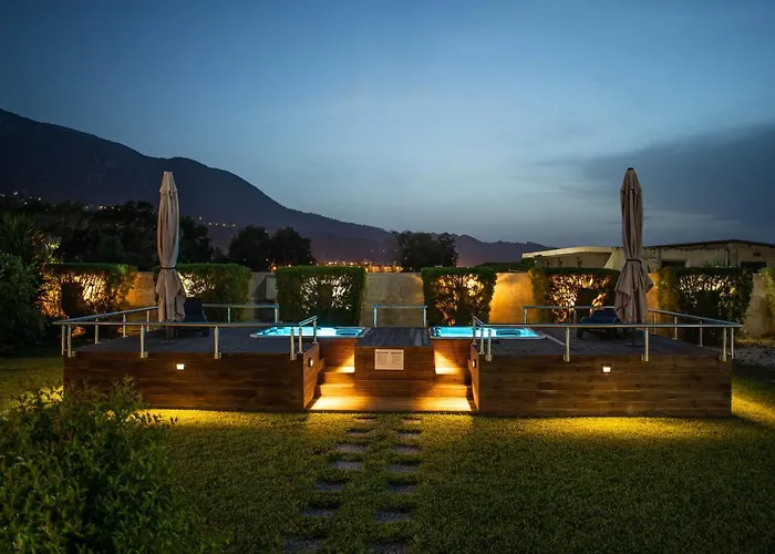 Isola 4* غزيلوكاسترون